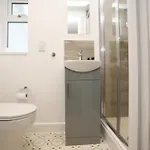 Будинок відпочинку Church Leaze House By N And N Stays, Newly Refurbed Huge 6 Bed House With Ensuite For A Like Experience, Contractor Friendly, Close To Ytl Site, Private Parking And Fast Wifi *
